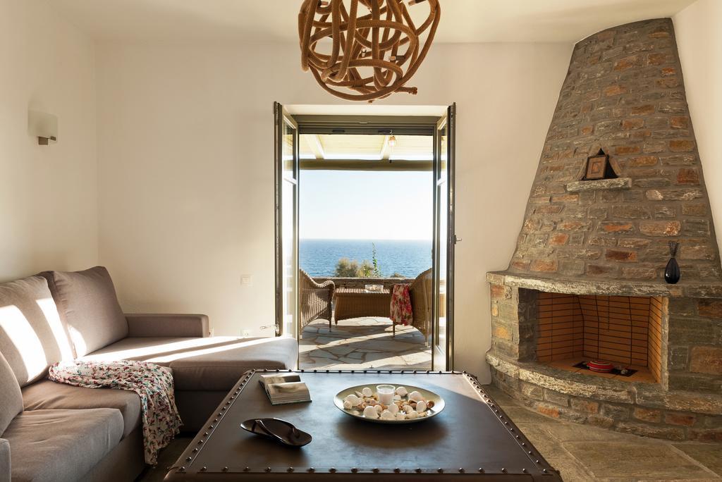 Sea & Stone Villas Koundouros Exterior photo